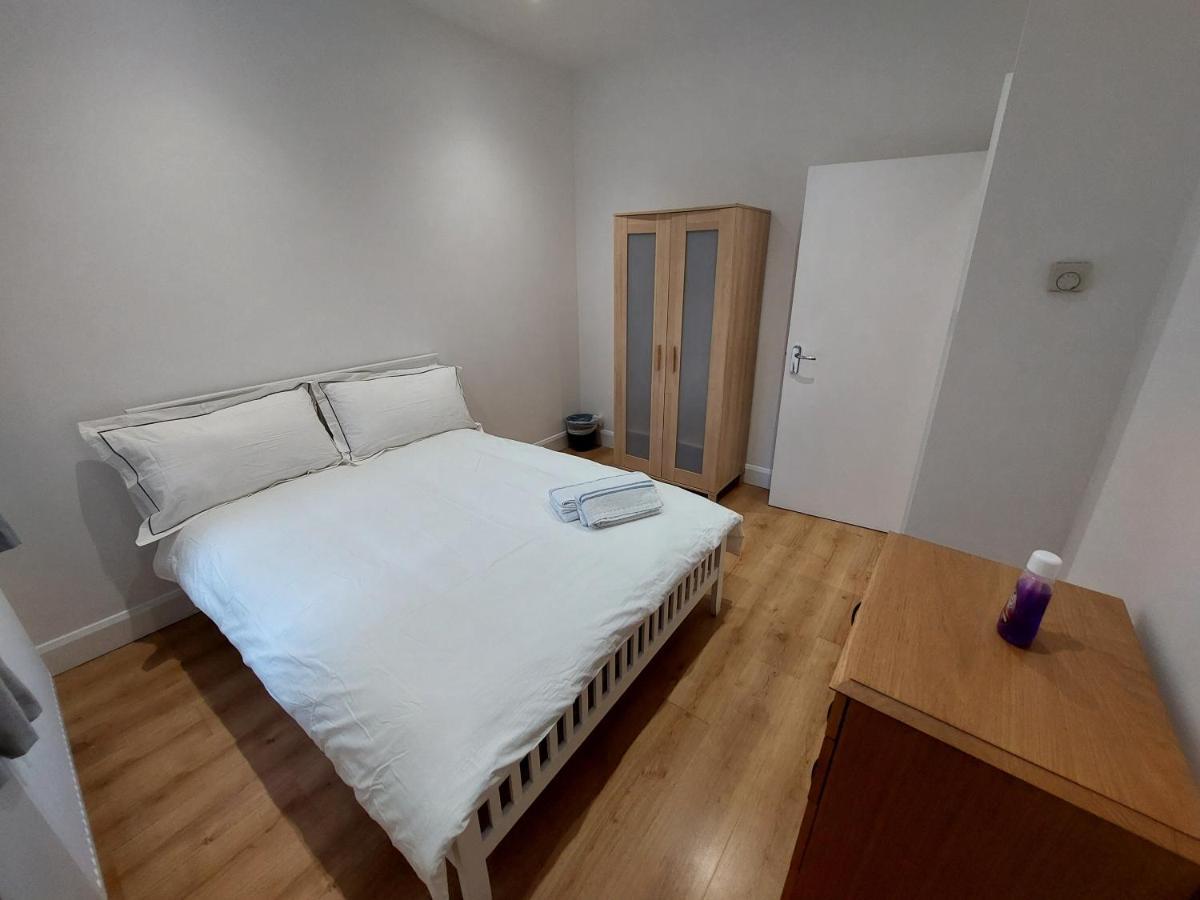 Cosy North Kensington Family Apartment For 4 Persons - Children Stay Free Londres Habitación foto